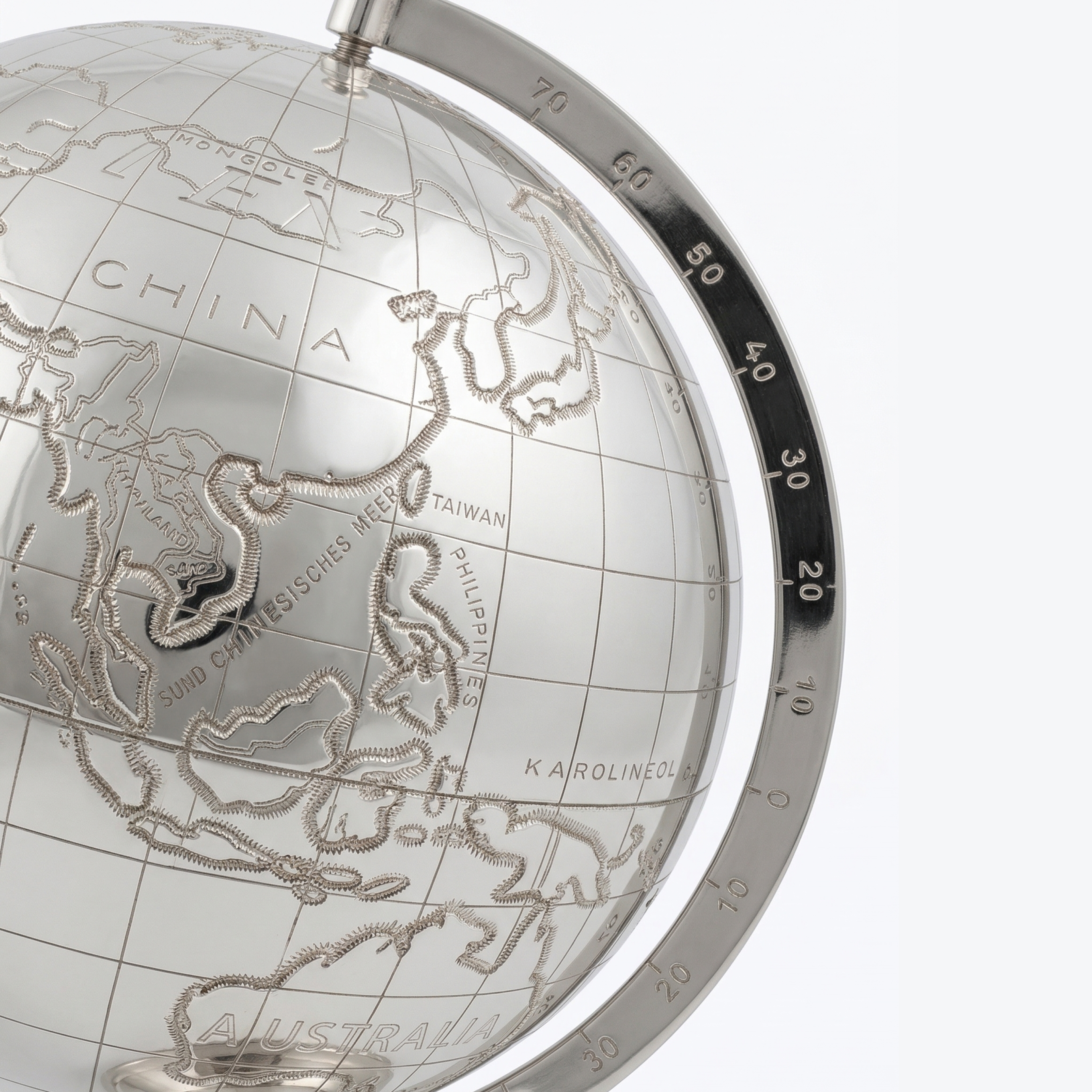 Globus aus Silber